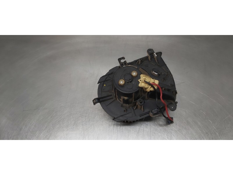 Recambio de motor calefaccion para peugeot expert kasten furg. acristaldo referencia OEM IAM 6441X7 1498378080  Recambio de motor calefaccion para peugeot expert kasten furg. acristaldo referencia OEM IAM 6441X7 1498378080