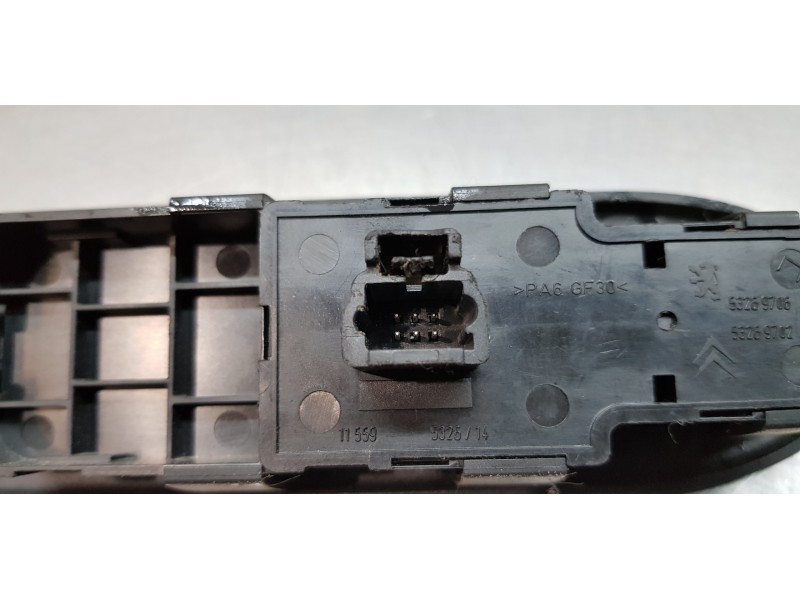 Recambio de mando elevalunas delantero izquierdo para peugeot 307 berlina (s2) x-line referencia OEM IAM 96404778XT   Recambio de mando elevalunas delantero izquierdo para peugeot 307 berlina (s2) x-line referencia OEM IAM 96404778XT