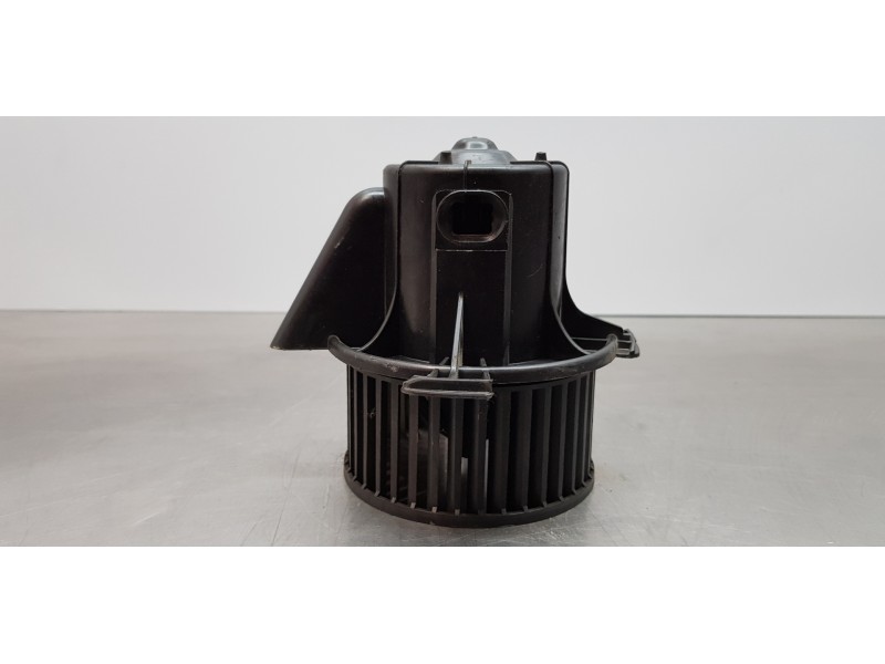 Recambio de motor calefaccion para peugeot 307 berlina (s2) x-line referencia OEM IAM 6441S6   Recambio de motor calefaccion para peugeot 307 berlina (s2) x-line referencia OEM IAM 6441S6