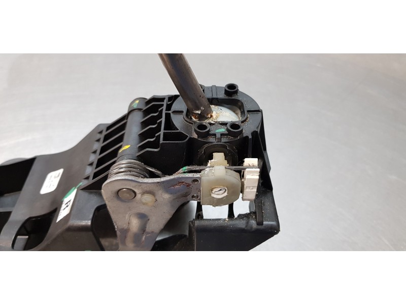 Recambio de palanca cambio para peugeot 2008 (--.2013) active referencia OEM IAM 9808161780  