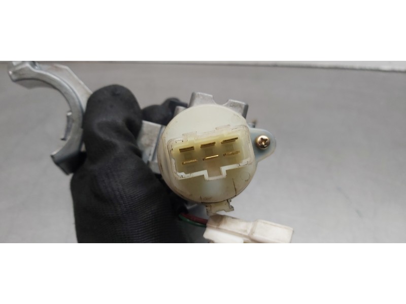 Recambio de antirrobo para kia cerato 1.6 lx familiar (5-ptas.) referencia OEM IAM 954202D000   Recambio de antirrobo para kia cerato 1.6 lx familiar (5-ptas.) referencia OEM IAM 954202D000