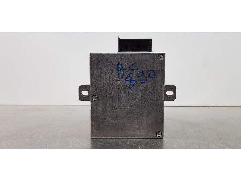 Recambio de modulo electronico para mercedes clase cls (w219) 350 cgi (219.357) referencia OEM IAM A2098200785  