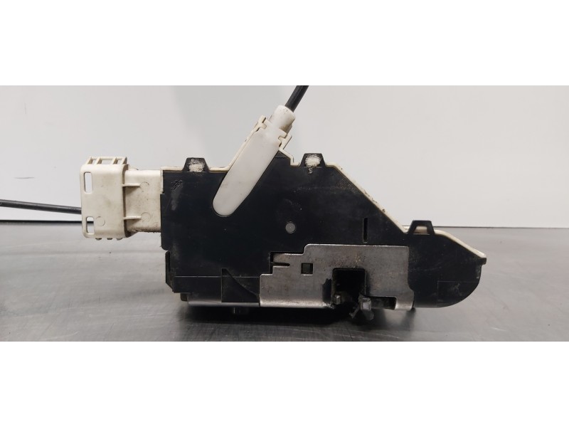 Recambio de cerradura puerta trasera derecha para citroen jumpy hdi 120 atlante l combi referencia OEM IAM 9681336180   Recambio de cerradura puerta trasera derecha para citroen jumpy hdi 120 atlante l combi referencia OEM IAM 9681336180