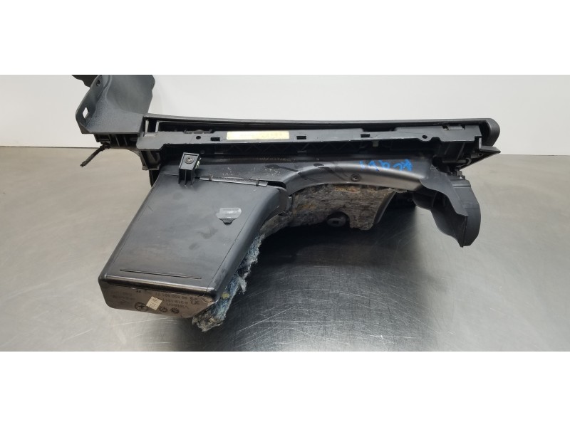 Recambio de guantera para peugeot 5008 active referencia OEM IAM 8218YR 9685050177 8218YP Recambio de guantera para peugeot 5008 active referencia OEM IAM 8218YR 9685050177 8218YP