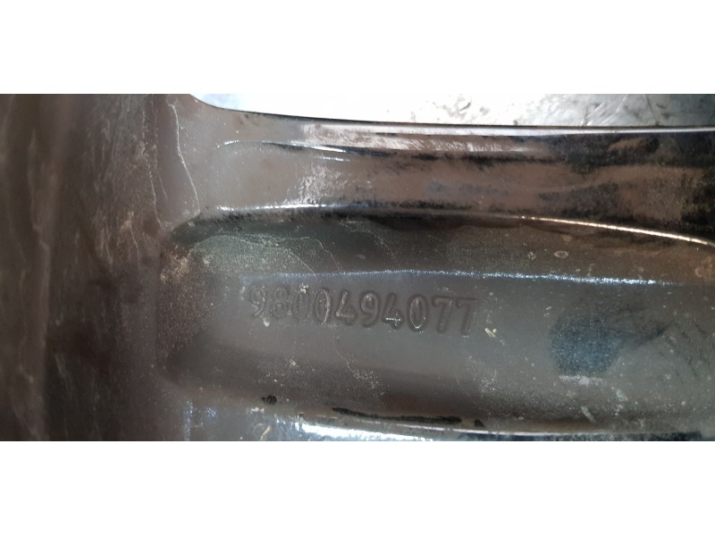 Recambio de llanta para citroen c4 cactus origins referencia OEM IAM 9800494077   Recambio de llanta para citroen c4 cactus origins referencia OEM IAM 9800494077