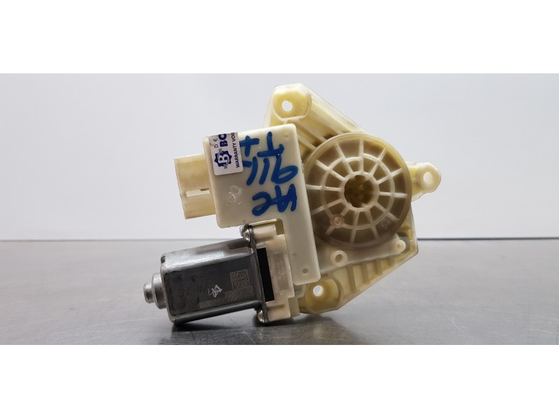 Recambio de motor elevalunas trasero izquierdo para seat toledo (kg3) reference referencia OEM IAM 5JA959811G   Recambio de motor elevalunas trasero izquierdo para seat toledo (kg3) reference referencia OEM IAM 5JA959811G