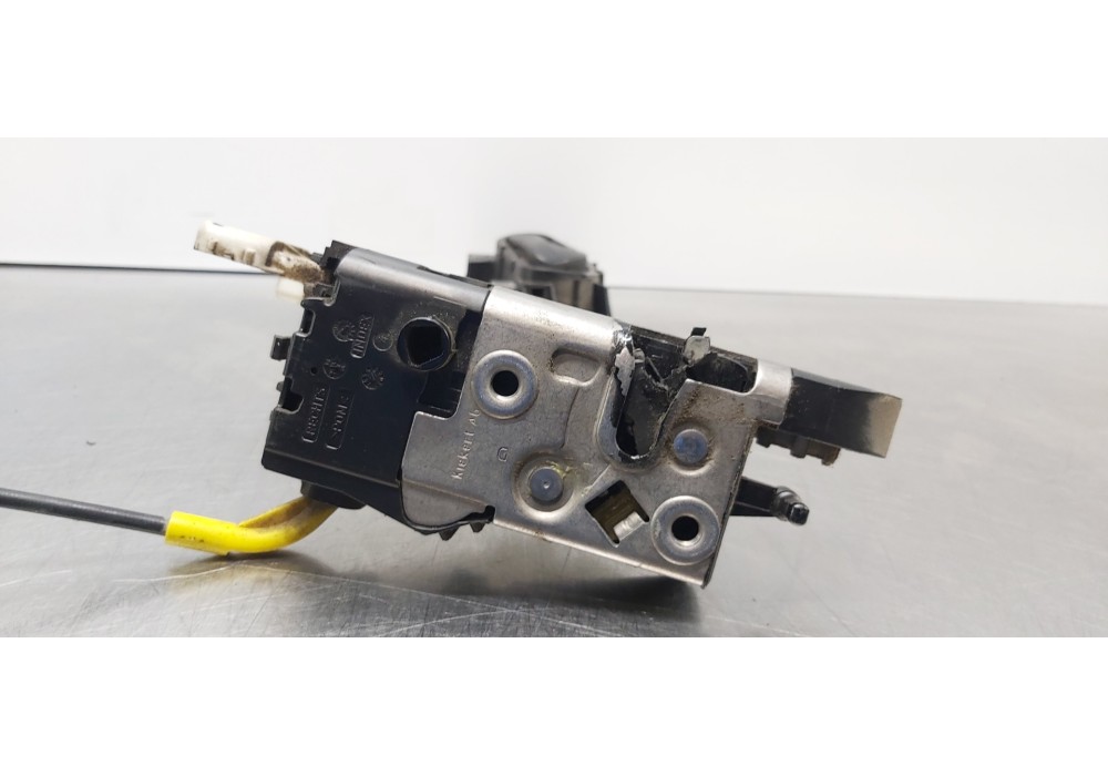 Recambio de cerradura puerta trasera derecha para citroen jumpy hdi 120 atlante l combi referencia OEM IAM 9681336180   Recambio de cerradura puerta trasera derecha para citroen jumpy hdi 120 atlante l combi referencia OEM IAM 9681336180