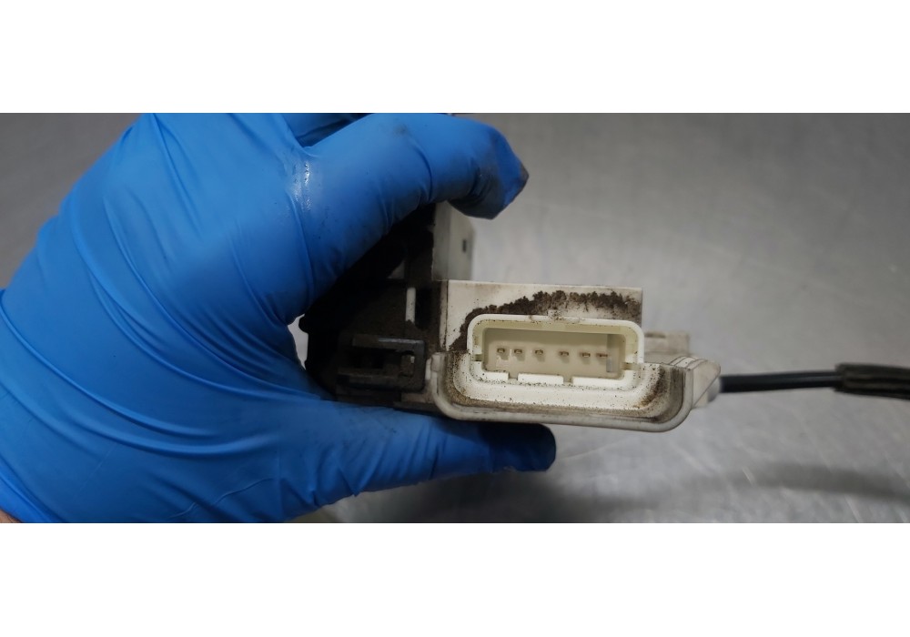 Recambio de cerradura puerta trasera derecha para citroen jumpy hdi 120 atlante l combi referencia OEM IAM 9681336180   Recambio de cerradura puerta trasera derecha para citroen jumpy hdi 120 atlante l combi referencia OEM IAM 9681336180