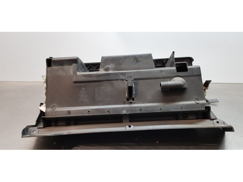 Recambio de guantera para volkswagen golf v berlina (1k1) highline referencia OEM IAM 1K1857114D   Recambio de guantera para volkswagen golf v berlina (1k1) highline referencia OEM IAM 1K1857114D