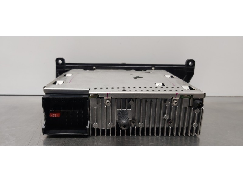 Recambio de sistema audio / radio cd para bmw serie 1 berlina (e81/e87) 118d referencia OEM IAM 65129177209   Recambio de sistema audio / radio cd para bmw serie 1 berlina (e81/e87) 118d referencia OEM IAM 65129177209