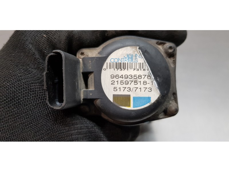 Recambio de valvula egr para peugeot 307 berlina (s2) x-line referencia OEM IAM 9649358780   Recambio de valvula egr para peugeot 307 berlina (s2) x-line referencia OEM IAM 9649358780