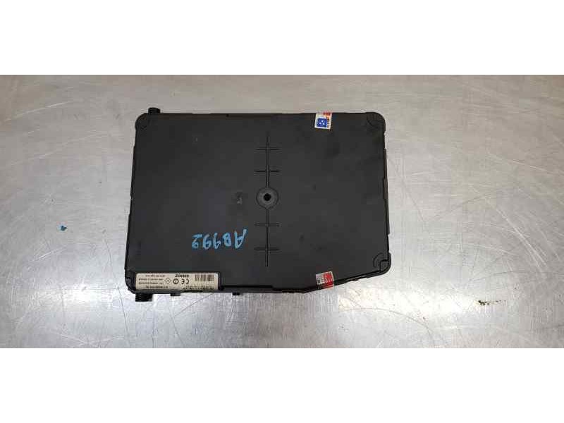 Recambio de modulo electronico para renault scenic ii authentique referencia OEM IAM 8200606826  