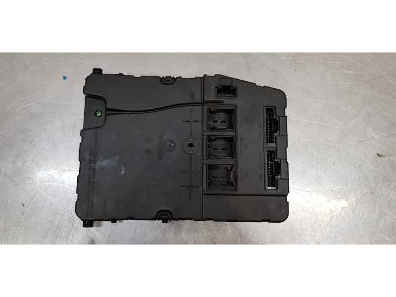 Recambio de modulo electronico para renault scenic ii authentique referencia OEM IAM 8200606826  