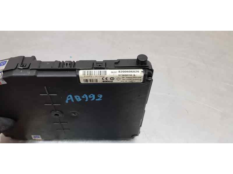 Recambio de modulo electronico para renault scenic ii authentique referencia OEM IAM 8200606826  