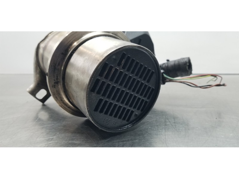 Recambio de enfriador egr para seat leon st (5f8) reference referencia OEM IAM 04L131512D A2C53420794  Recambio de enfriador egr para seat leon st (5f8) reference referencia OEM IAM 04L131512D A2C53420794