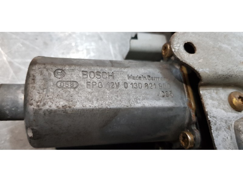 Recambio de elevalunas delantero derecho para citroen xsara picasso 2.0 hdi referencia OEM IAM 0130821900  