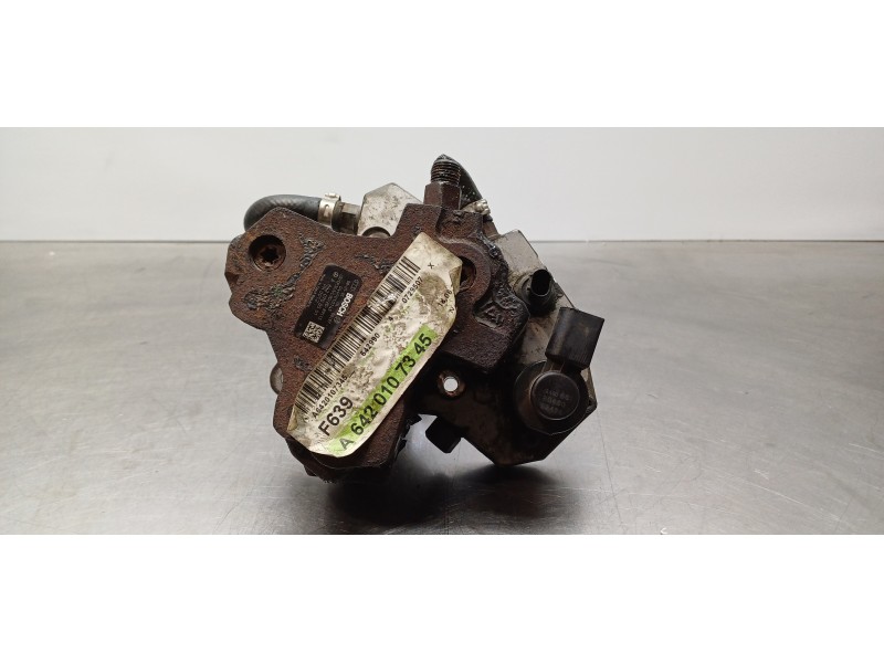Recambio de bomba inyeccion para mercedes viano (w639) 3,0 cdi lang (639.813) referencia OEM IAM A6420700501  