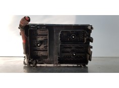 Recambio de caja reles / fusibles para opel zafira tourer selection referencia OEM IAM 13368639   2