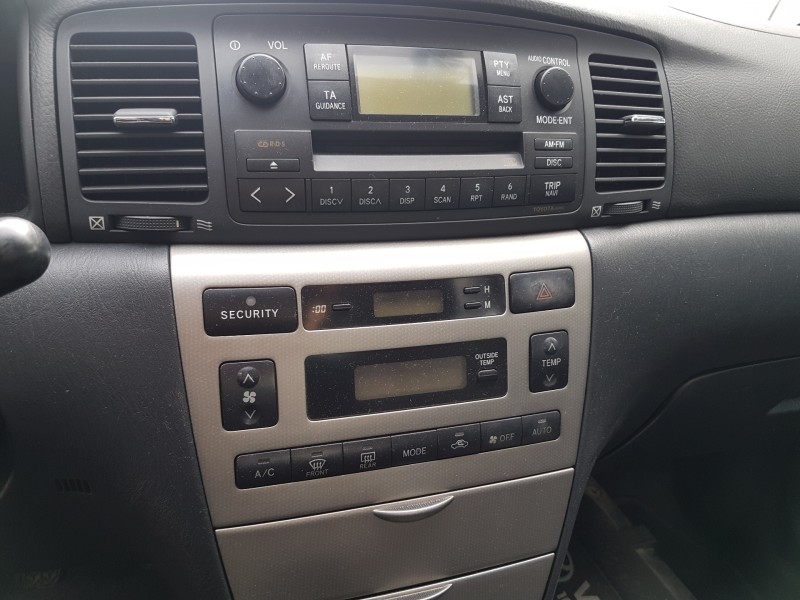 toyota corolla (e12) del año 2002 toyota corolla (e12) del año 2002