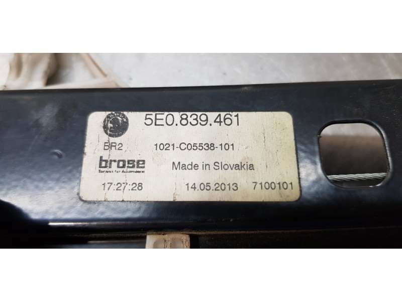 Recambio de elevalunas trasero izquierdo para skoda octavia combi (5e5) ambition referencia OEM IAM 5E0839461   Recambio de elevalunas trasero izquierdo para skoda octavia combi (5e5) ambition referencia OEM IAM 5E0839461