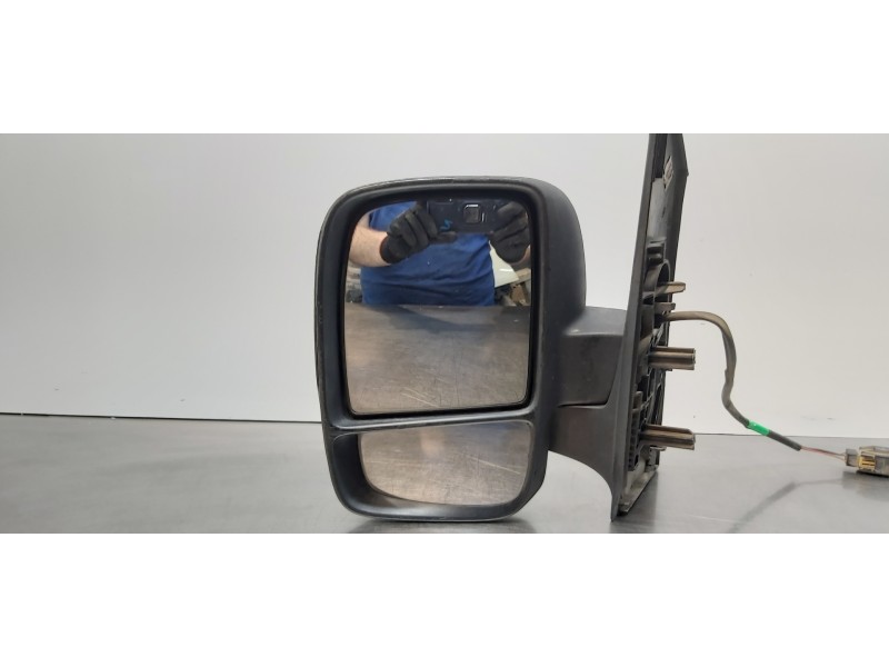 Recambio de retrovisor izquierdo para peugeot expert kasten furg. acristaldo referencia OEM IAM 8153K9  