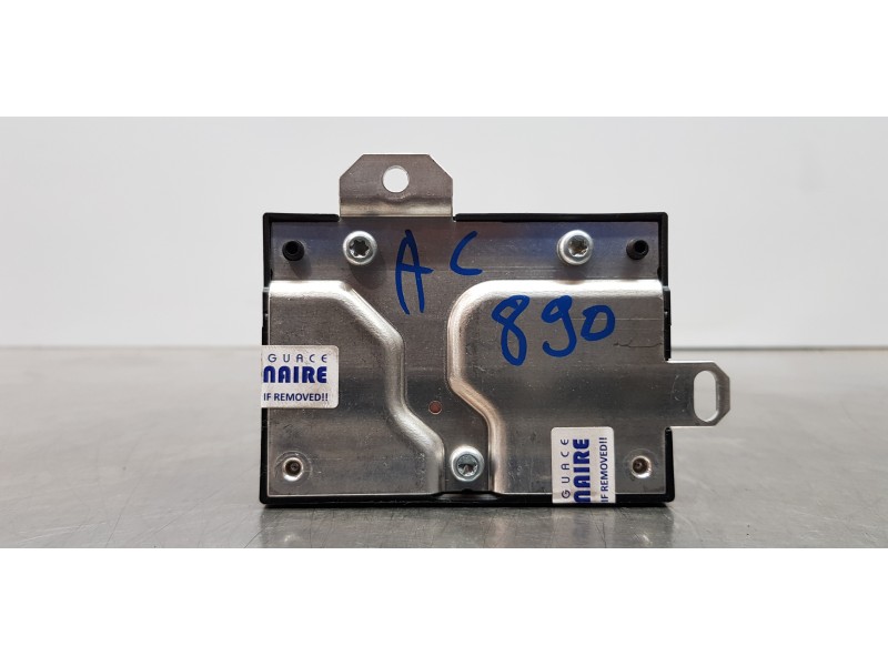 Recambio de modulo electronico para mercedes clase cls (w219) 350 cgi (219.357) referencia OEM IAM A2215401662  