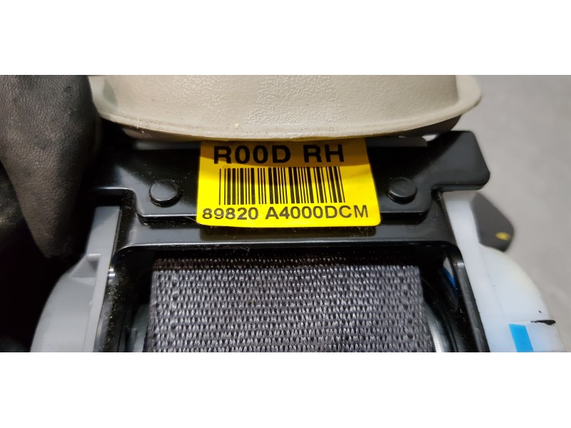 Recambio de cinturon seguridad trasero derecho para kia carens ( ) concept referencia OEM IAM 89820A4000  