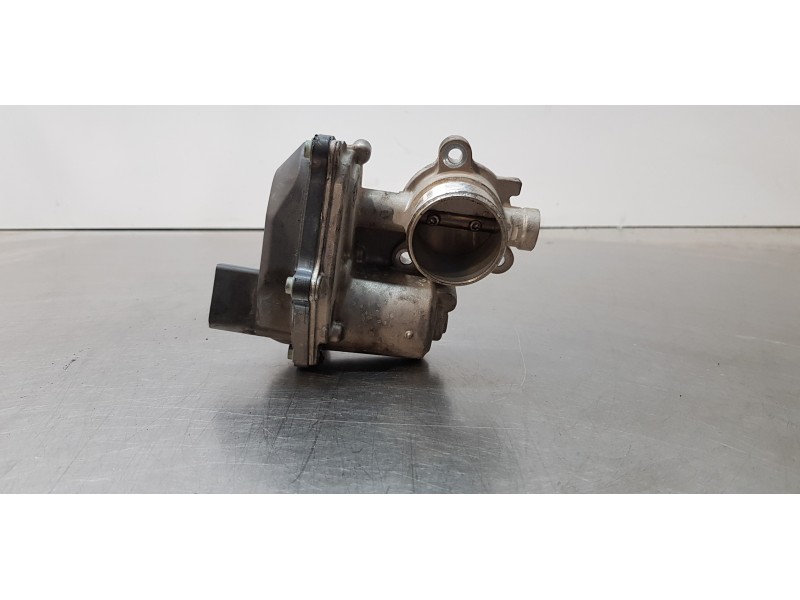 Recambio de valvula egr para volkswagen golf vii lim. advance bluemotion tech. referencia OEM IAM 04L131501M  