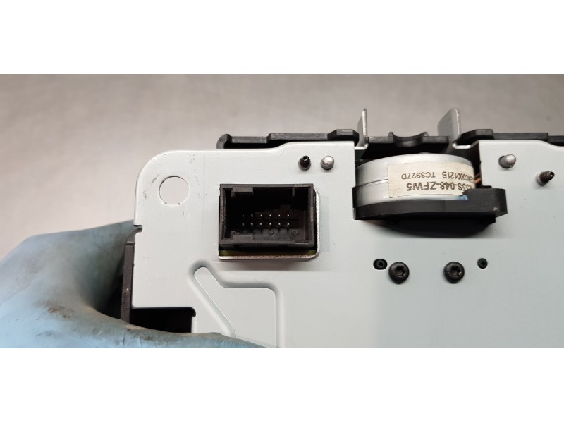 Recambio de modulo electronico para peugeot 5008 allure referencia OEM IAM 9808381480  