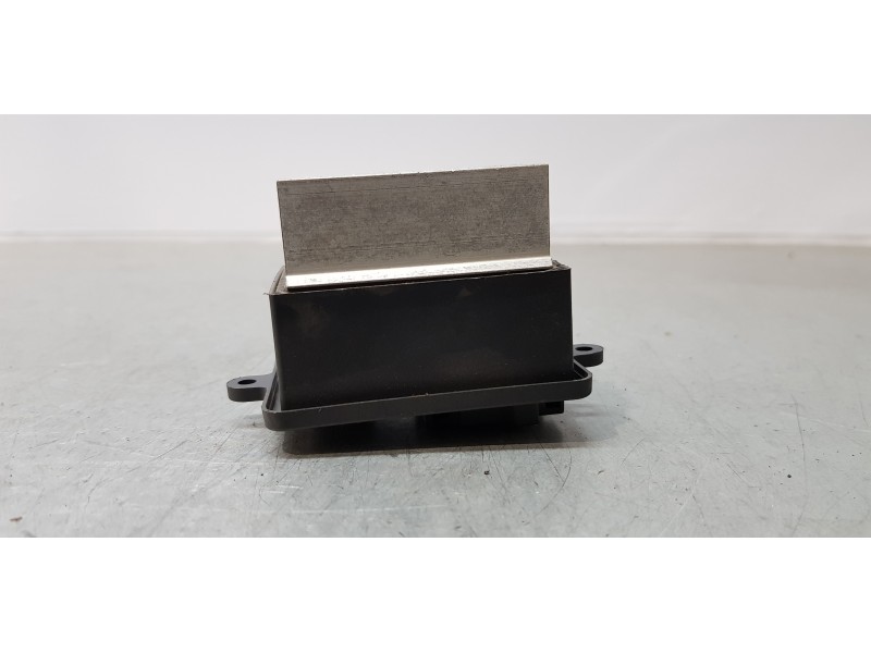 Recambio de resistencia calefaccion para iveco daily caja cerrada furgón 3.5 t referencia OEM IAM 42569369   Recambio de resistencia calefaccion para iveco daily caja cerrada furgón 3.5 t referencia OEM IAM 42569369