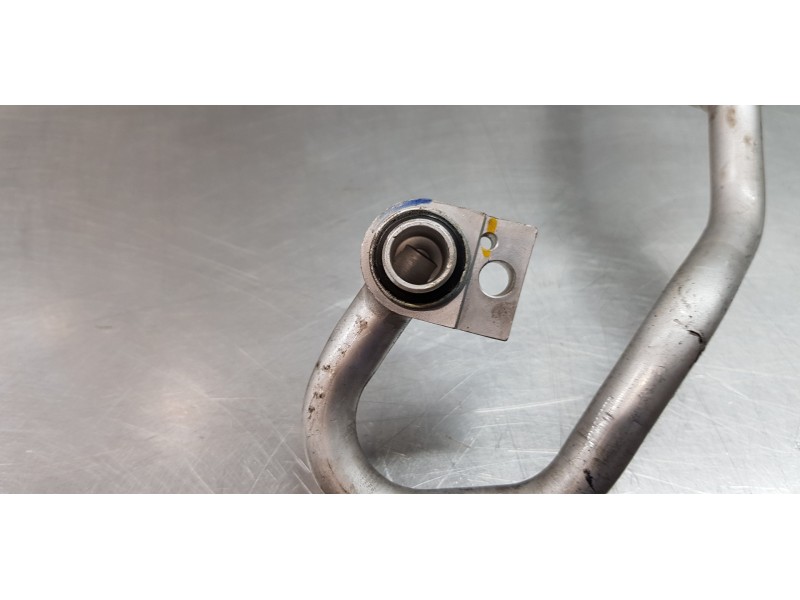 Recambio de tubos aire acondicionado para ssangyong rodius xdi limited referencia OEM IAM 6862021130  