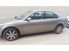 ford mondeo berlina (ge) del año 2001 2