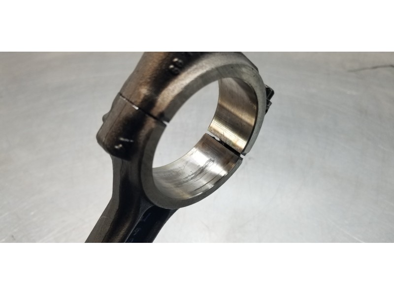 Recambio de biela para seat leon st (5f8) reference referencia OEM IAM 04L105401A 04L107065A001  Recambio de biela para seat leon st (5f8) reference referencia OEM IAM 04L105401A 04L107065A001