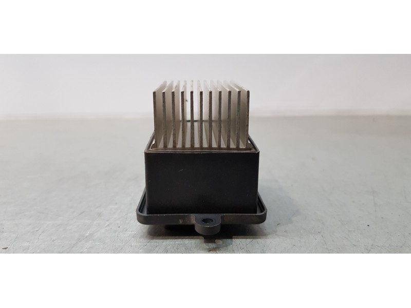 Recambio de resistencia calefaccion para iveco daily caja cerrada furgón 3.5 t referencia OEM IAM 42569369   Recambio de resistencia calefaccion para iveco daily caja cerrada furgón 3.5 t referencia OEM IAM 42569369