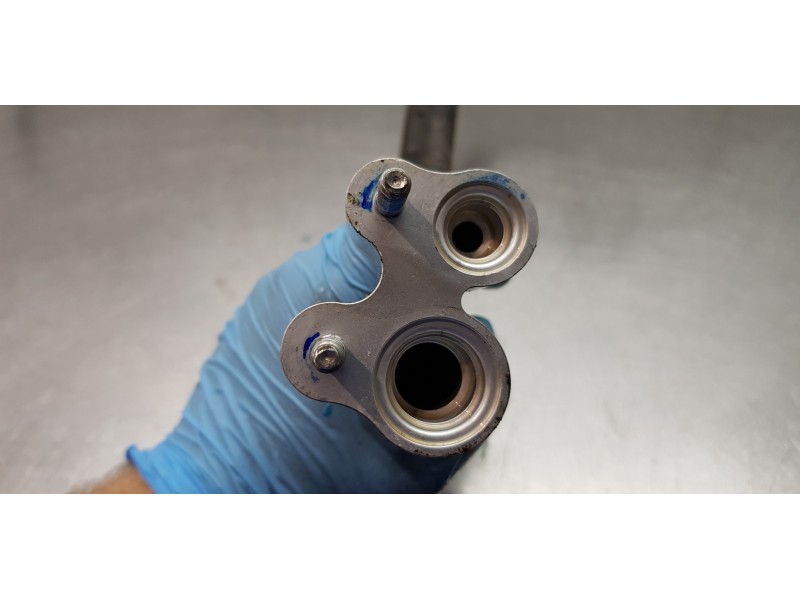 Recambio de tubos aire acondicionado para ssangyong rodius xdi limited referencia OEM IAM 6862021130  