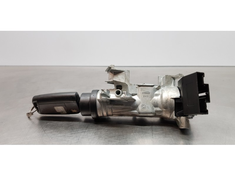 Recambio de antirrobo para skoda fabia active referencia OEM IAM 1K0905851  