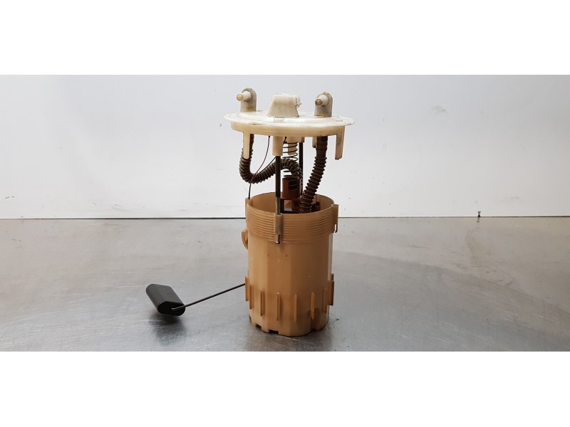 Recambio de aforador para dacia lodgy laureate referencia OEM IAM 172029262R  