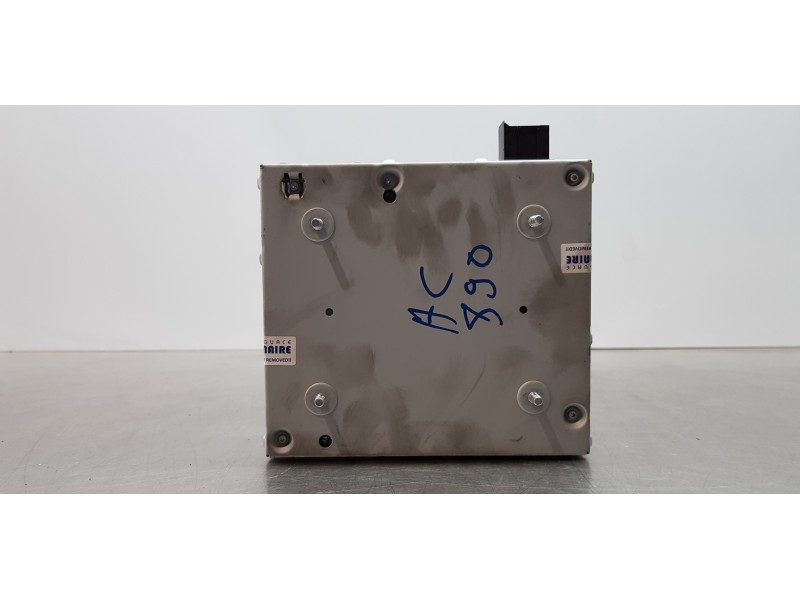 Recambio de amplificador de audio para mercedes clase cls (w219) 350 cgi (219.357) referencia OEM IAM A2118703989  