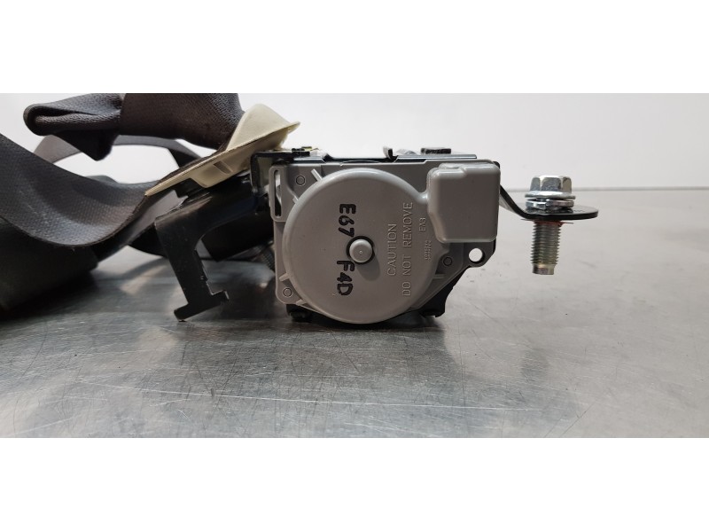 Recambio de cinturon seguridad trasero derecho para kia carens ( ) concept referencia OEM IAM 89820A4000  