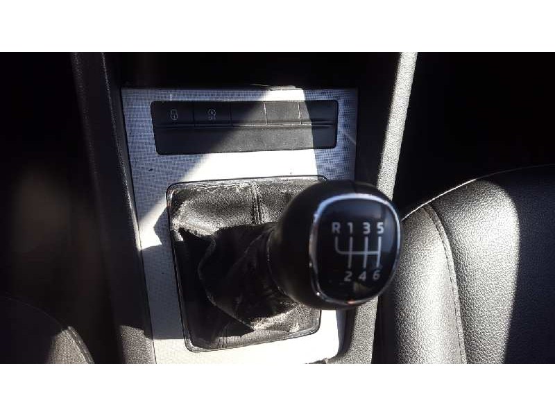 skoda octavia combi (5e5) del año 2013