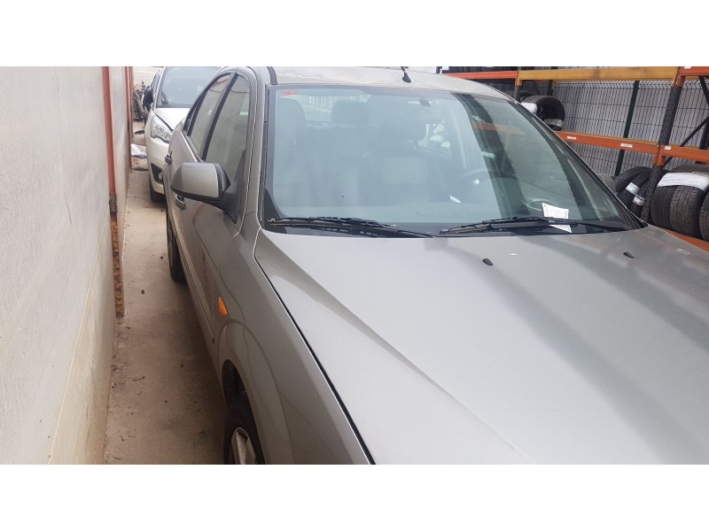 ford mondeo berlina (ge) del año 2001