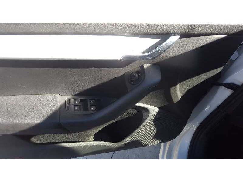 skoda octavia combi (5e5) del año 2013