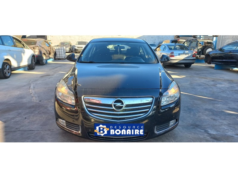 opel insignia berlina del año 2013