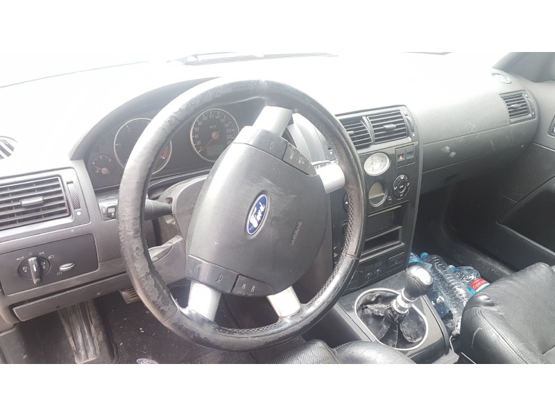 ford mondeo berlina (ge) del año 2001