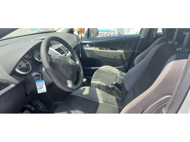 peugeot 207 del año 2007