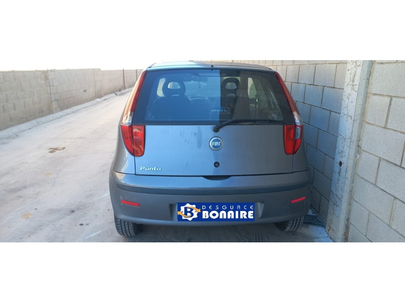 fiat punto berlina (188) del año 2005 fiat punto berlina (188) del año 2005