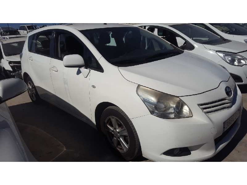 toyota verso del año 2009