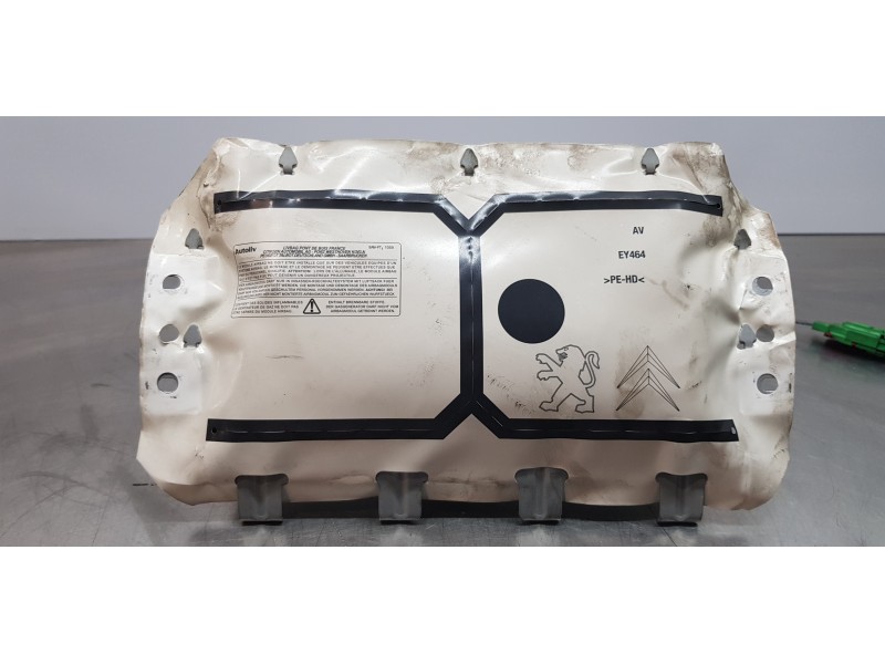Recambio de airbag delantero derecho para peugeot 207 x-line referencia OEM IAM 9650100380   Recambio de airbag delantero derecho para peugeot 207 x-line referencia OEM IAM 9650100380