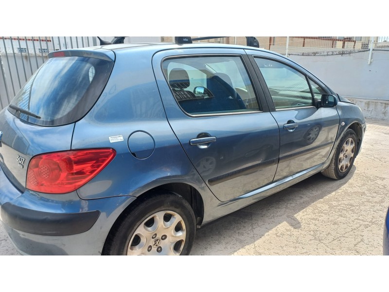 peugeot 307 berlina (s2) del año 2007