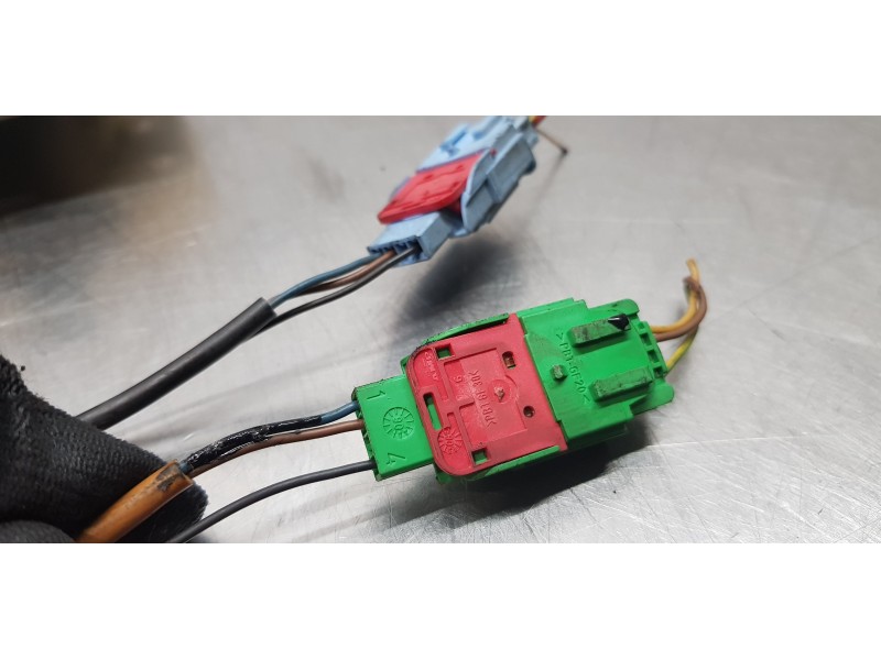 Recambio de airbag delantero derecho para peugeot 207 x-line referencia OEM IAM 9650100380   Recambio de airbag delantero derecho para peugeot 207 x-line referencia OEM IAM 9650100380